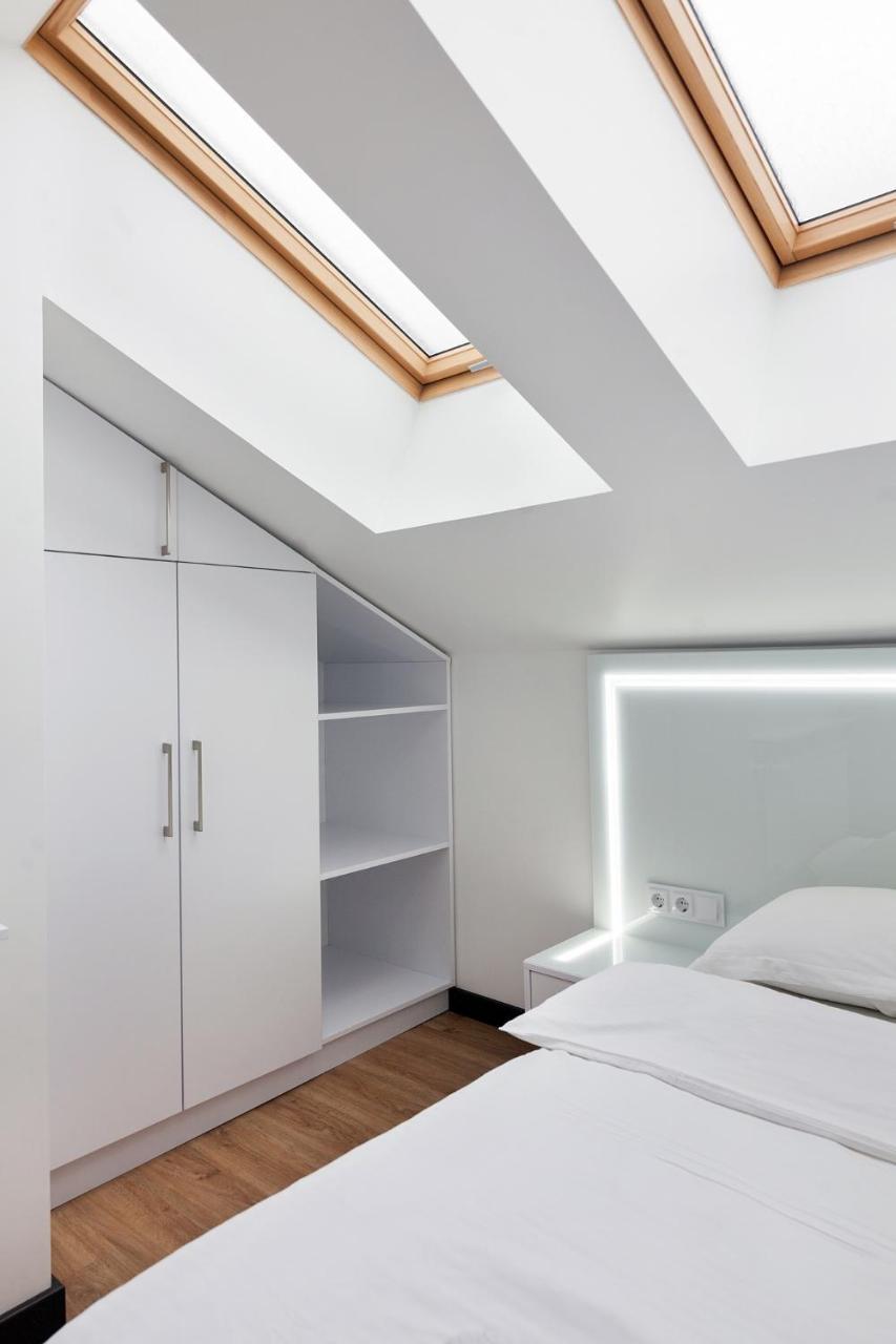 Leogrand Apartment On Doroshenka 38 Lviv Dış mekan fotoğraf