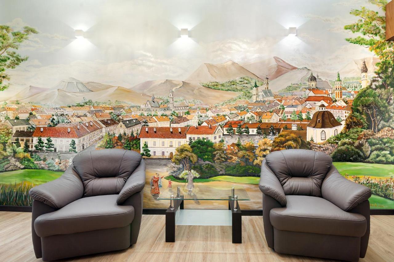 Leogrand Apartment On Doroshenka 38 Lviv Dış mekan fotoğraf